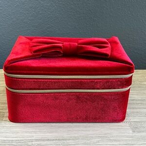 Estee Lauder Red Velvet Cosmetic Case